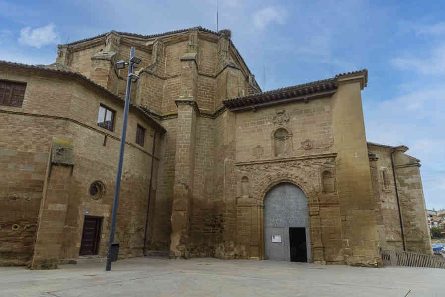 Huesca - Barbastro 13 - catedral de Santa María de la Asunción.jpg